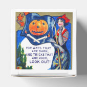 ハロウィーンの時間を見るフォールン フェイバーボックス (上部)