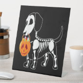 ハロウィーンの犬の衣装 台座サイン (インサイチュ)