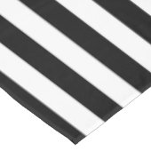 ハロウィーンの白黒ストライプのパターン（の模様が）ある テーブルクロス (アングル)