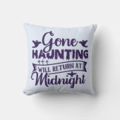 ハロウィーンの真夜中に忘れ去られて クッション (正面)
