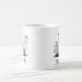 ハロウィーンの茂みに隠れる可愛いお化けの名前入り  コーヒーマグカップ (中央)