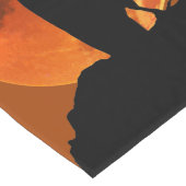 ハロウィーンの血の月のラヴェンス ロングテーブルランナー (コーナー)