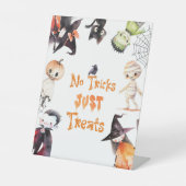 ハロウィーンの衣装パーティー 台座サイン (正面)