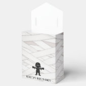 ハロウィーンの赤ちゃんシャワーをするママ フェイバーボックス (オープン)