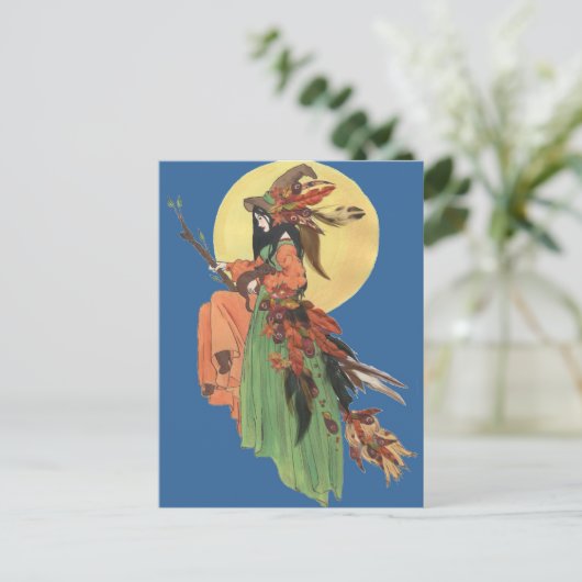 ハロウィーンの魔女が月明かりの中を通り抜ける ポストカード (スタンド正面)