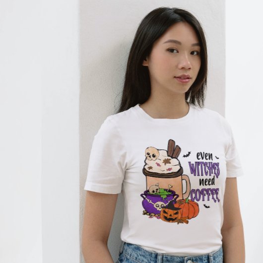 ハロウィーンの魔女にもコーヒーが必要 |コーヒー好き Tシャツ