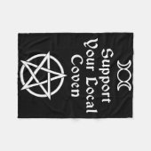 ハロウィーンの魔女の仮装の男性の女性 フリースブランケット (正面(横))