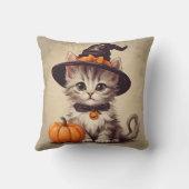 ハロウィーンの魔女の衣装を着た可愛いヴィンテージ子猫 クッション (裏面)