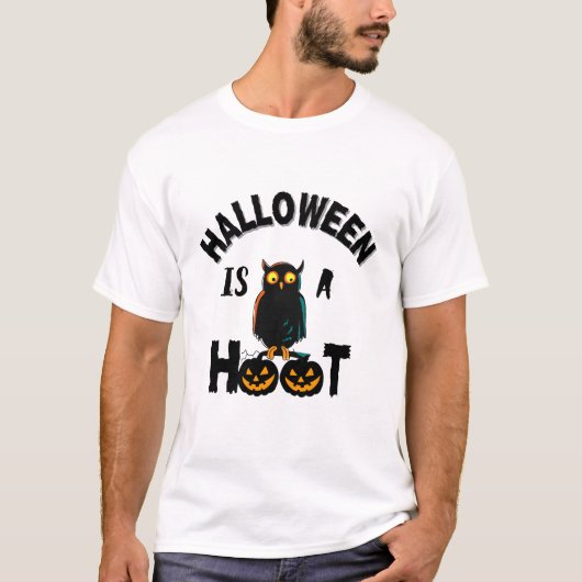 ハロウィーンは笑いだけのための楽しみだ Tシャツ (正面)