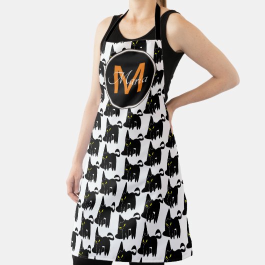 ハロウィーンウィッチハットと黒猫モノグラム エプロン (インサイチュ)