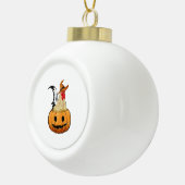 ハロウィーンカボチャかわいい魔女チキン セラミックボールオーナメント (右)