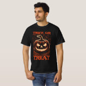 ハロウィーンカボチャのトリックまたはトリート Tシャツ (正面フル)
