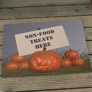 ハロウィーンカボチャの非食品の扱い場所ここでDoormat ドアマット