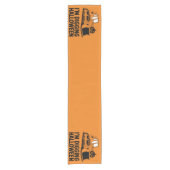 ハロウィーンカボチャ顔トラクターキッズを掘る ショートテーブルランナー (正面)