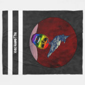 ハロウィーンカラススカルの虹の旗の色 フリースブランケット (正面(横))