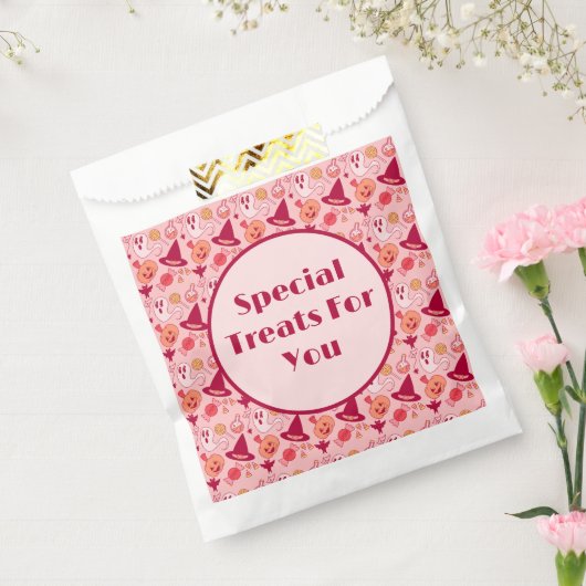 ハロウィーンガールの誕生日追加文字かわいい フェイバーバッグ (封をした状態)