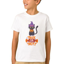 ハロウィーンキャットのトリックまたはトリート