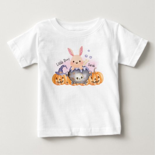 ハロウィーンキャルドロンの小さなブー ベビーTシャツ (正面)
