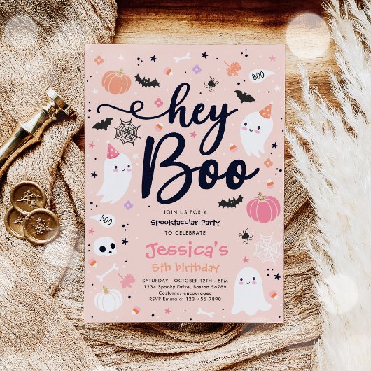 ハロウィーンキュートピンク幽霊誕生日スポオクタキュラー 招待状