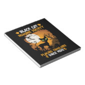 ハロウィーンギフト |家族連れの人間社会 ノートパッド (アングル)