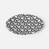 ハロウィーンクラウドコロニーのこうもりの白黒に浮かぶ ペーパープレート (アングル)