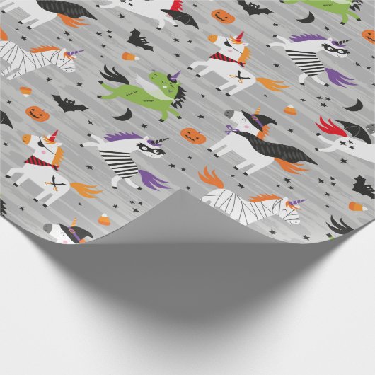 ハロウィーンコスチュームの可愛いユニコーン ラッピングペーパー (角)