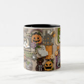 ハロウィーンコラージアドネームウィッチこうもりカボチャ ツートーンマグカップ (中央)