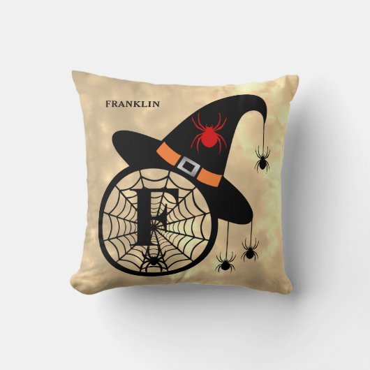 ハロウィーンスカイウィッチスパイダーズ名のモノグラム クッション (正面)