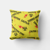 ハロウィーンゾンビ感染ゾーン血に染まった クッション (正面)