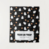 ハロウィーンテーブルのバナつるーをトリックまたは処理 タペストリー (正面)