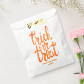 ハロウィーントリックまたはトリートベビーシャワー フェイバーバッグ (封をした状態)