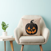 ハロウィーントリックまたは恐ろしいカボチャのラップを扱う クッション (椅子)