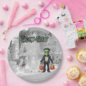 ハロウィーントリートオブトリートフランケンシュタイン ペーパープレート (パーティー)