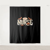 ハロウィーンナースタイポグラフィ不気味 – 医療デザイン タペストリー (正面)