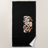 ハロウィーンナースタイポグラフィ不気味 – 医療デザイン ビーチタオル (正面)