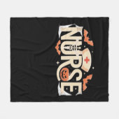 ハロウィーンナースタイポグラフィ不気味 – 医療デザイン フリースブランケット (正面(横))