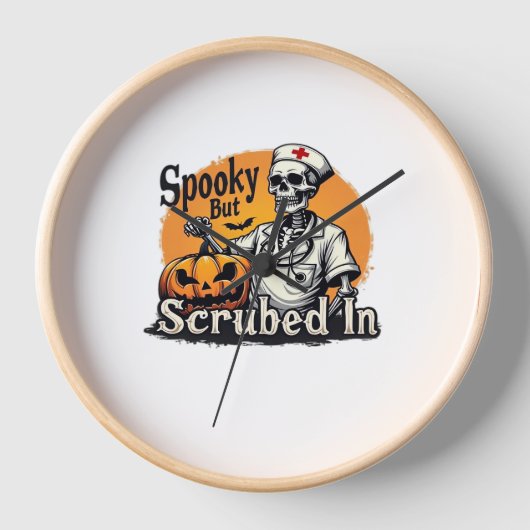 ハロウィーンナースデザインオーバーサイズTシャツ 壁時計 (正面)