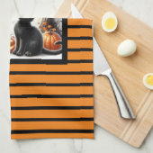 ハロウィーンハロウィーンのカボチャのちょうちんカボチャと猫 キッチンタオル (四つ折り)