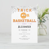 ハロウィーンバスケットボールトリックまたはバスケットボール誕生日 招待状 (スタンド正面)