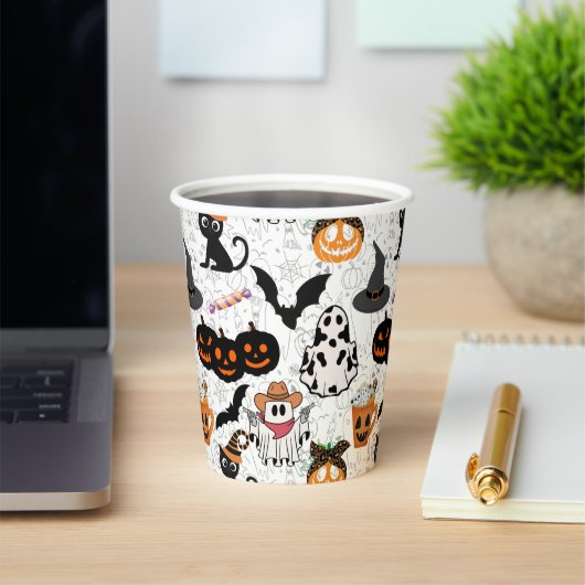 ハロウィーンパターン。不気味可愛い 紙コップ (インサイチュ)