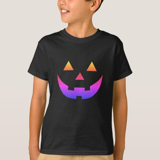 ハロウィーンパープルハロウィーンのカボチャのちょうちんカボチャの子供 Tシャツ (正面)