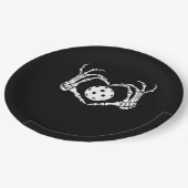 ハロウィーンピックルスケルトンハート手 ペーパープレート (アングル)