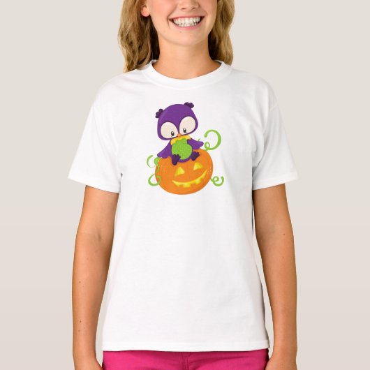 ハロウィーンフクロウ,かわいいフクロウ,パープルフクロウ,カボチャ Tシャツ (正面)