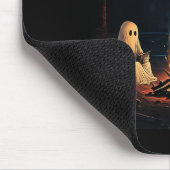ハロウィーンブック読の幽霊フォレストキャンピングヴィンタグ マウスパッド (コーナー)