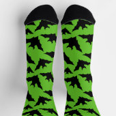 ハロウィーンブラックこうもりのクール緑の不気味なパターン ソックス (上部)