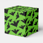 ハロウィーンブラックこうもりのクール緑の不気味なパターン フェイバーボックス (裏面サイド)