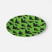 ハロウィーンブラックこうもりのクール緑の不気味なパターン ペーパープレート (アングル)