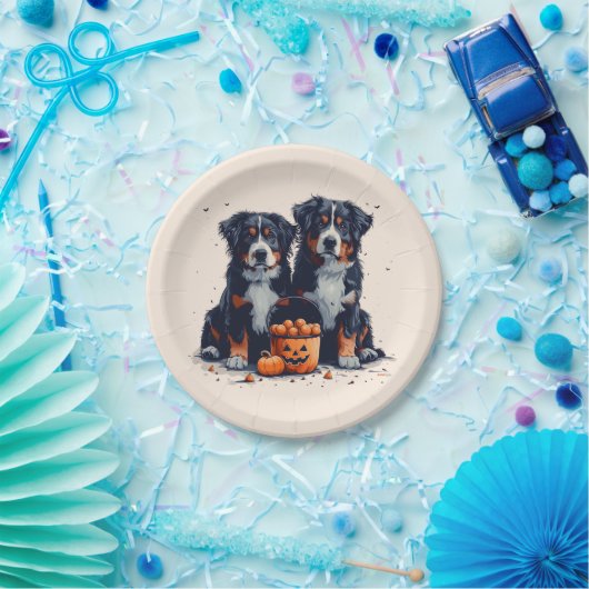 ハロウィーンベルネーズマウンテンドッグズパンプキン ペーパープレート (パーティー)