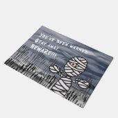 ハロウィーンホラー不気味なミイラの姿 ドアマット (アングル)