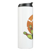 ハロウィーンボーリングゾンビピンこうもりボウリングをする人、 クリケットの投手ギフト タンブラー (回転左)